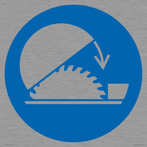 Mandatory: Use table saw adjustable guard